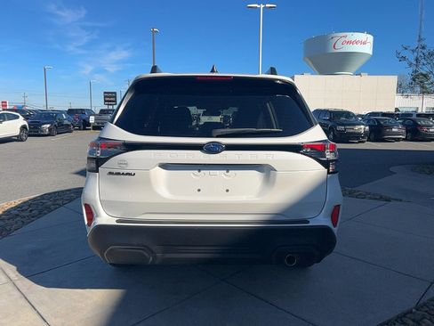 Certified 2025 Subaru Forester Limited w/ Popular Package #1 image 4