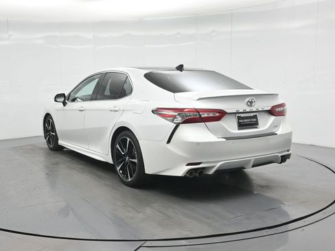 Used 2019 Toyota Camry XSE image 27