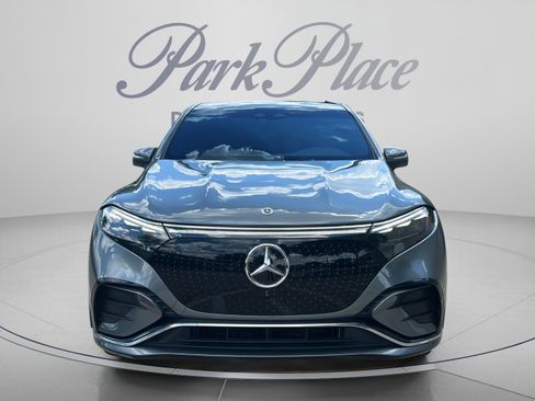 Certified 2023 Mercedes-Benz EQS 580 4MATIC SUV image 8