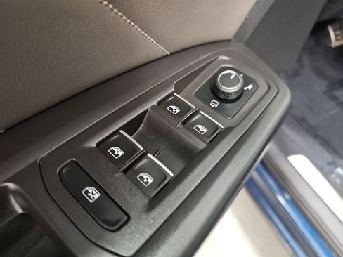 Used 2023 Volkswagen Atlas SEL Premium AWD/4WD image 12