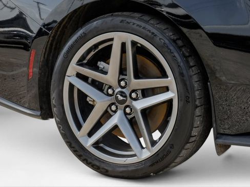 Used 2025 Ford Mustang GT Premium RWD image 51