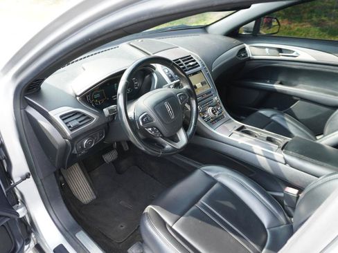 Used 2017 Lincoln MKZ Premiere FWD image 20