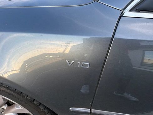Used 2009 Audi S8 AWD/4WD image 4