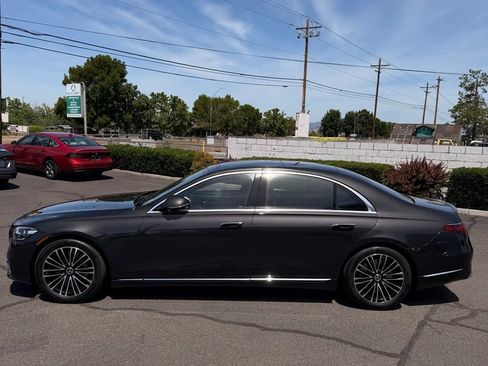 Used 2024 Mercedes-Benz S 580 4MATIC Sedan image 5