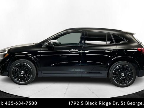 Certified 2025 Mercedes-Benz GLA 250 image 2