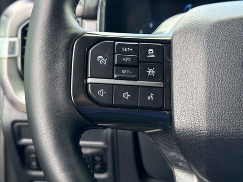 Used 2025 Ford F150 Platinum AWD/4WD image 29