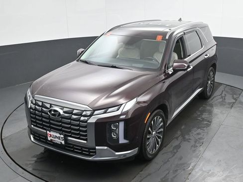 Used 2024 Hyundai Palisade Calligraphy image 39