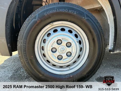 Used 2025 RAM ProMaster 2500 w/ Convenience Group FWD image 32