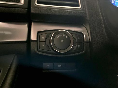 Used 2019 Ford Explorer Sport w/ Equipment Group 401A AWD/4WD image 34