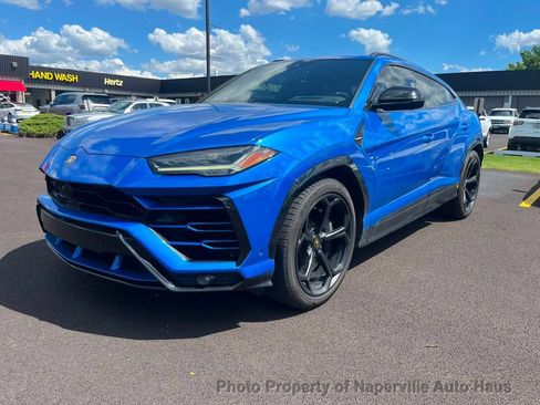 Used 2019 Lamborghini Urus AWD/4WD image 2