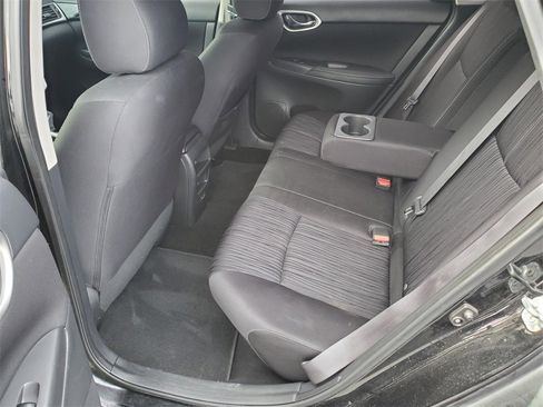 Used 2018 Nissan Sentra SV image 13