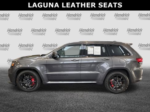 Used 2021 Jeep Grand Cherokee SRT AWD/4WD image 7