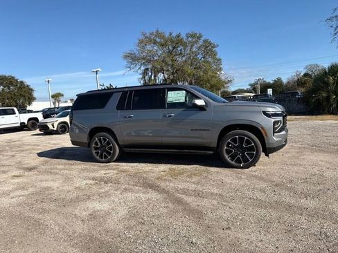 New 2026 Chevrolet Suburban RST w/ Comfort Package image 17