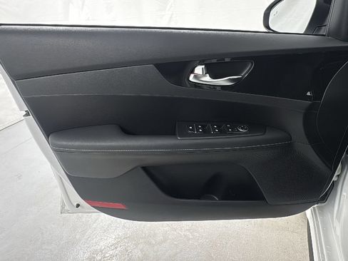 Used 2024 Kia Forte GT-Line FWD image 16