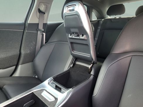 Used 2025 Lucid Air Pure image 43