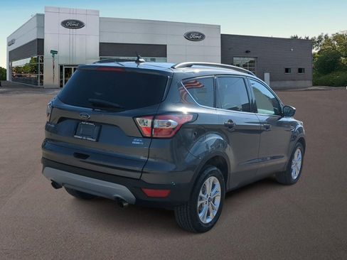 Used 2018 Ford Escape SEL image 11