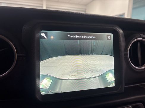 Used 2022 Jeep Gladiator Overland w/ Popular Equipment Package image 22