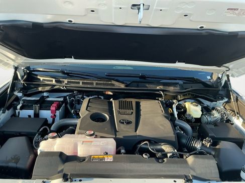 New 2025 Toyota Tundra SR5 image 18