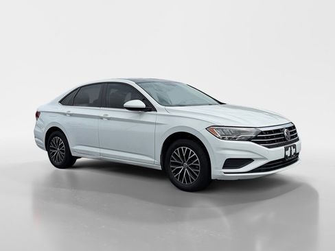 Used 2020 Volkswagen Jetta SE FWD image 7