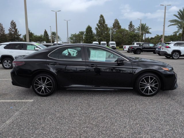 Certified 2024 Toyota Camry SE FWD image 3