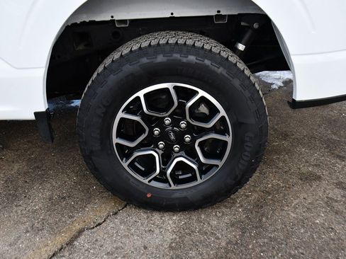 Used 2023 Ford F150 XLT w/ Equipment Group 302A High image 20