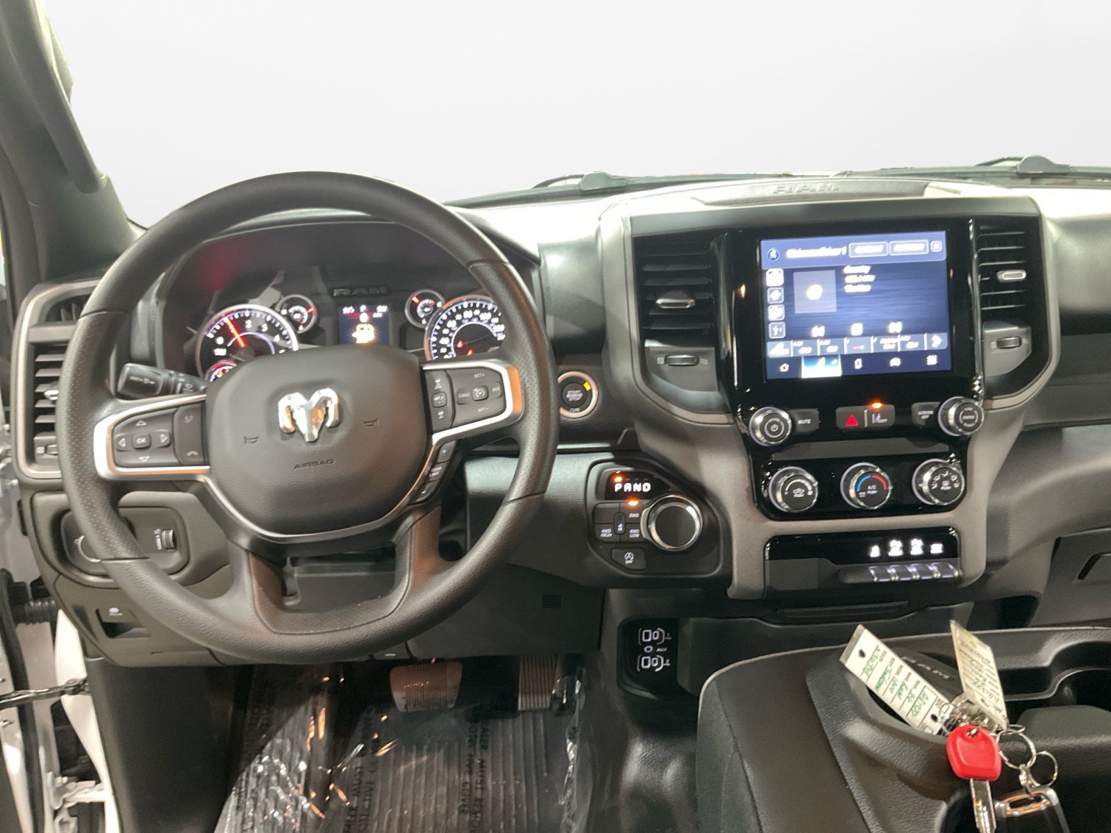 Used 2026 RAM 1500 Tradesman AWD/4WD image 11