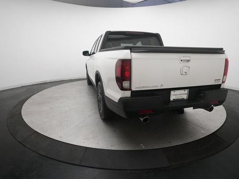 Certified 2023 Honda Ridgeline Sport image 34