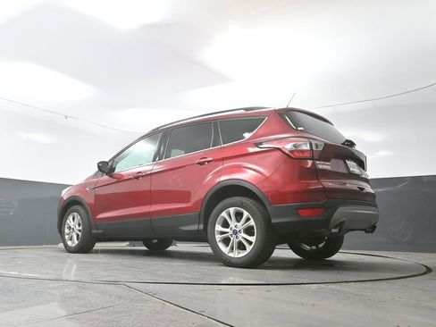 Used 2018 Ford Escape SEL image 28