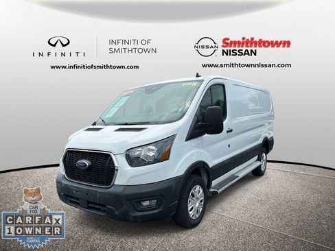 Used 2024 Ford Transit 250 Low Roof w/ Exterior Upgrade Package RWD image 3