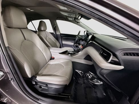 Used 2023 Toyota Camry SE FWD image 28