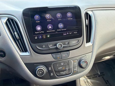 Used 2021 Chevrolet Malibu LS image 24