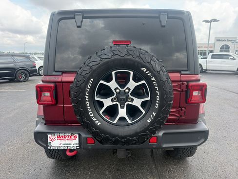 Used 2021 Jeep Wrangler Unlimited Rubicon AWD/4WD image 6