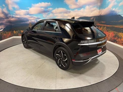 Used 2024 Hyundai Ioniq 5 SEL image 6