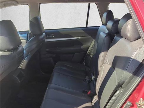 Used 2014 Subaru Outback 2.5i w/ Alloy Wheel Package image 14