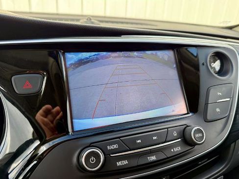 Used 2020 Buick Envision Essence image 27