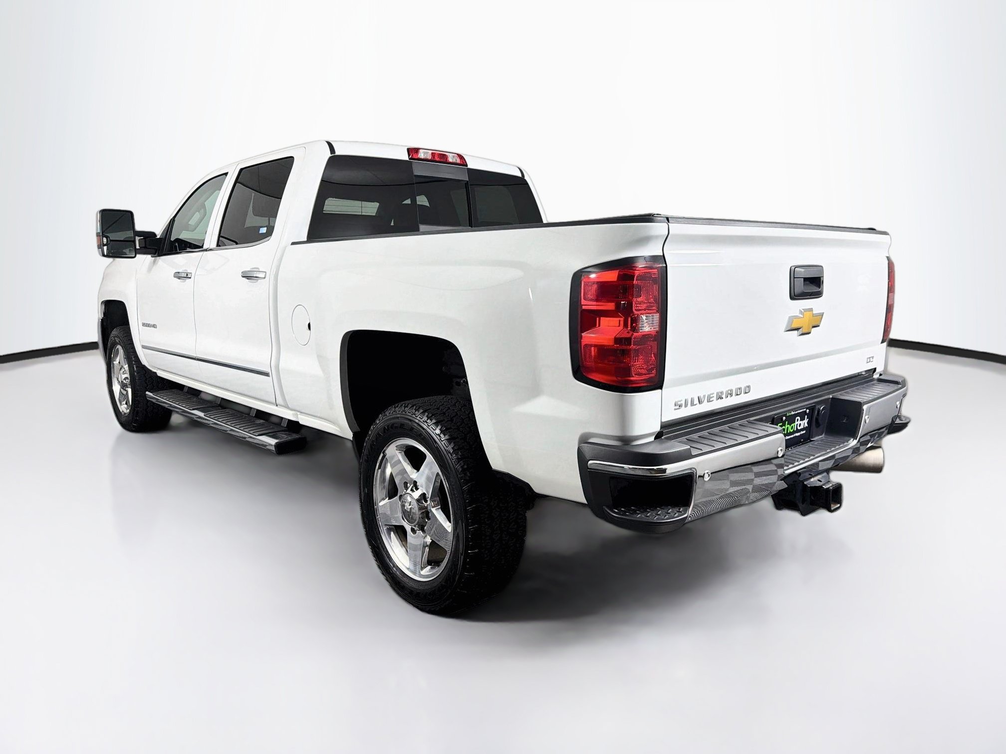 Used 2015 Chevrolet Silverado 2500 LTZ w/ Duramax Plus Package RWD image 5