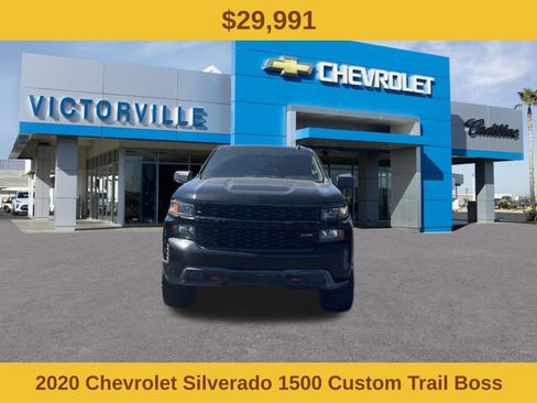 Used 2020 Chevrolet Silverado 1500 Custom Trail Boss w/ Infotainment Package AWD/4WD image 2