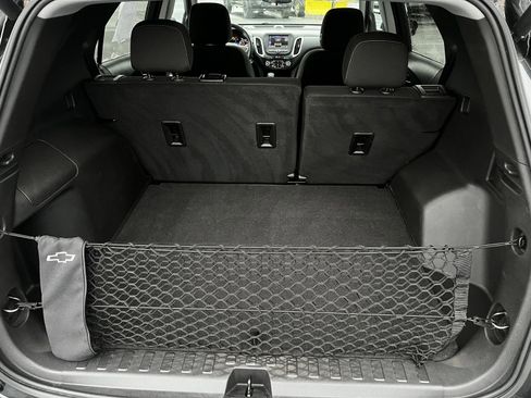 Used 2023 Chevrolet Equinox LT image 6