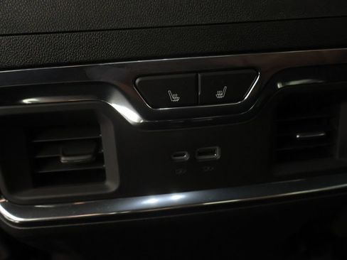 Used 2025 GMC Sierra 1500 Denali Ultimate AWD/4WD image 50