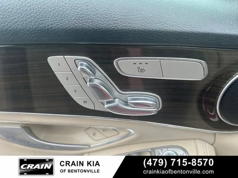 Used 2016 Mercedes-Benz C 300 Sedan w/ Surround View Package image 12