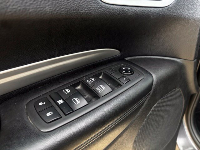 Used 2020 Dodge Durango SXT AWD/4WD image 15