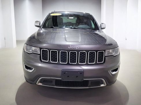 Used 2019 Jeep Grand Cherokee Limited image 18
