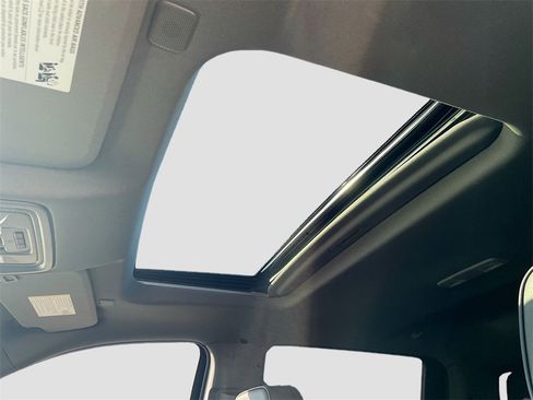 Certified 2024 GMC Sierra 2500 Denali w/ Denali Reserve Package image 20