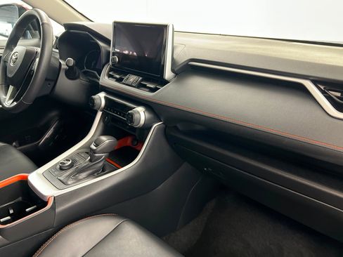 Used 2024 Toyota RAV4 Adventure image 24