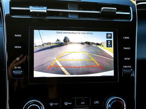 Used 2023 Hyundai Tucson SEL image 32