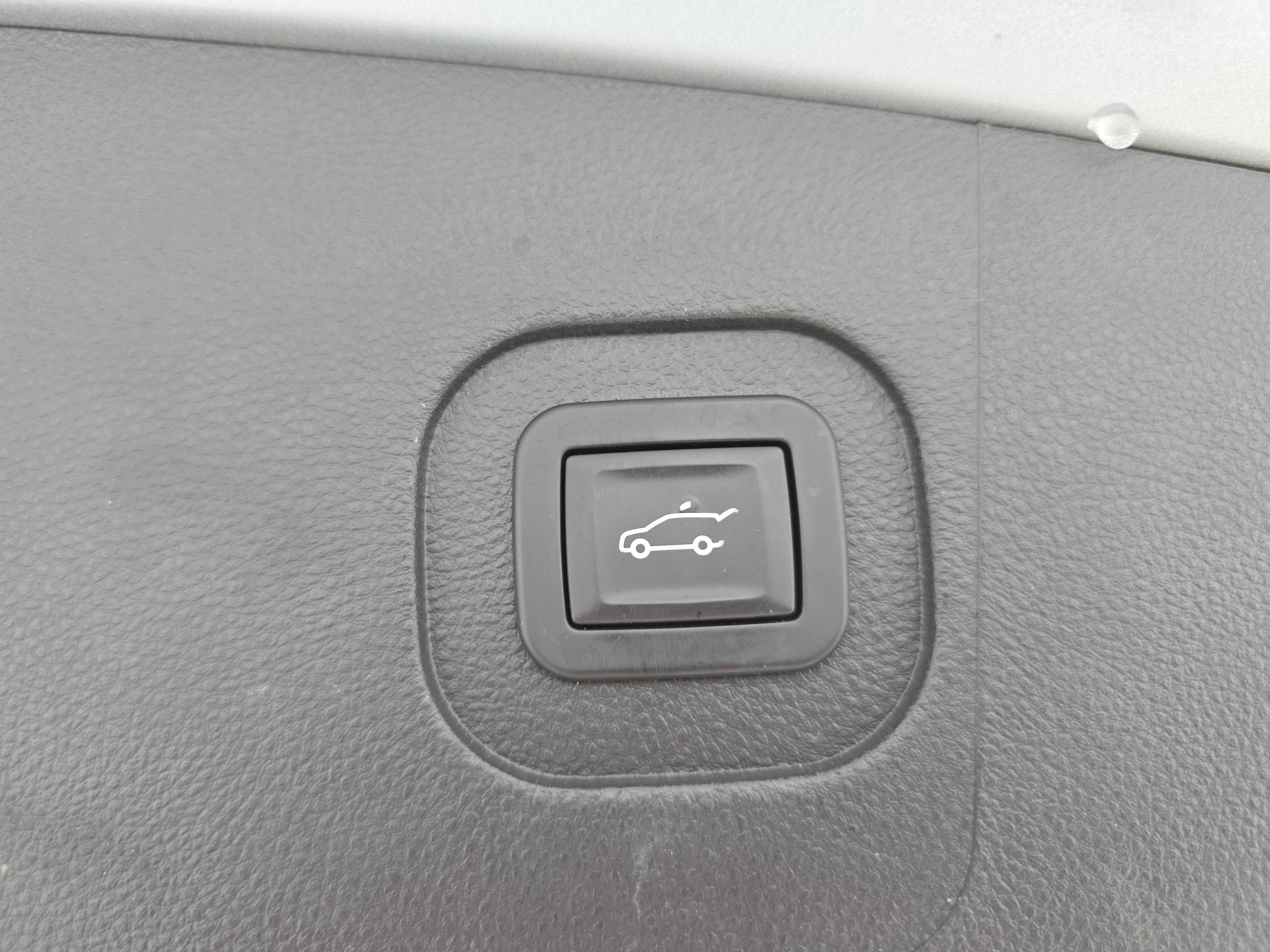Used 2017 GMC Terrain Denali FWD image 13