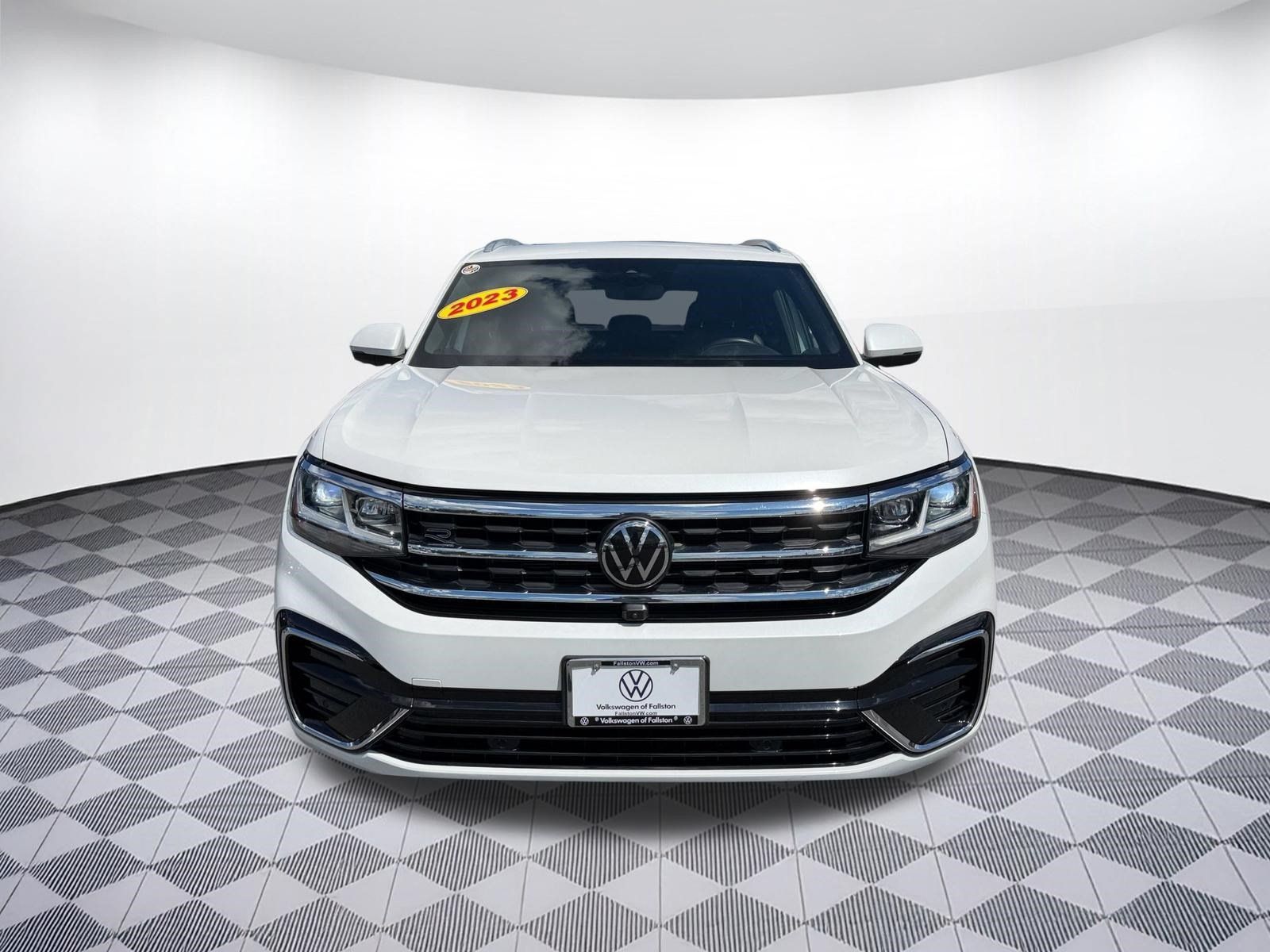 Certified 2023 Volkswagen Atlas Cross Sport SEL Premium R-Line AWD/4WD image 6