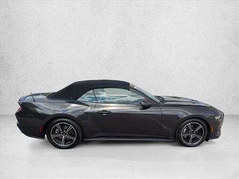 Used 2024 Ford Mustang Premium RWD image 4