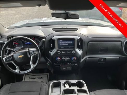 Used 2021 Chevrolet Silverado 1500 LT image 17