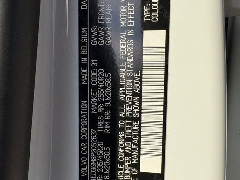 Certified 2023 Volvo C40 P8 Recharge Ultimate image 19